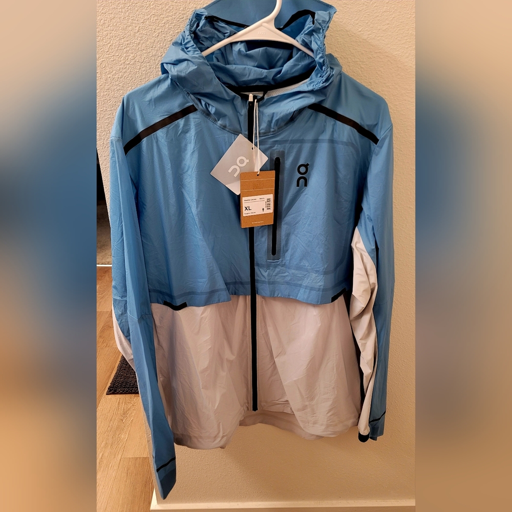 On Running Weather Jacket XL
